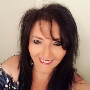 Meet your Posher, Vicky